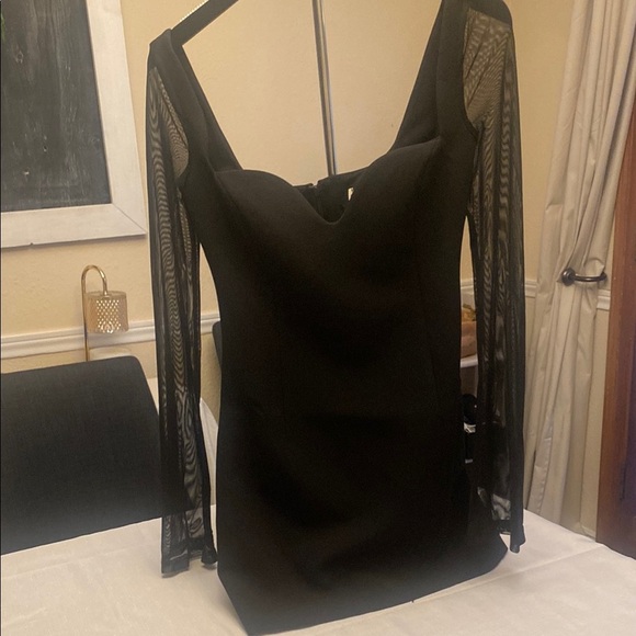 Princess Polly Dresses & Skirts - Princess Polly Azar Black long sleeve Sweetheart Cocktail Dress